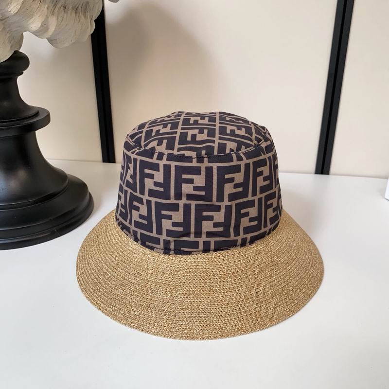 Fendi top hat dx29